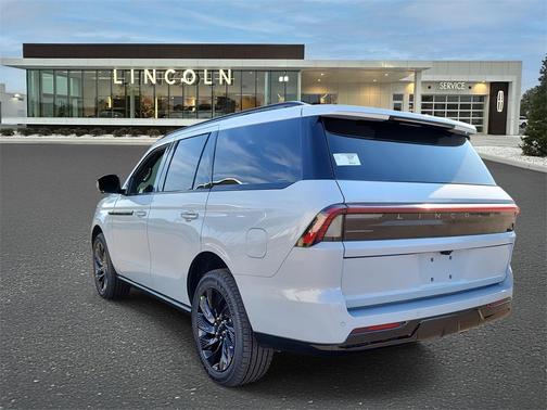 2025 Lincoln Navigator Reserve