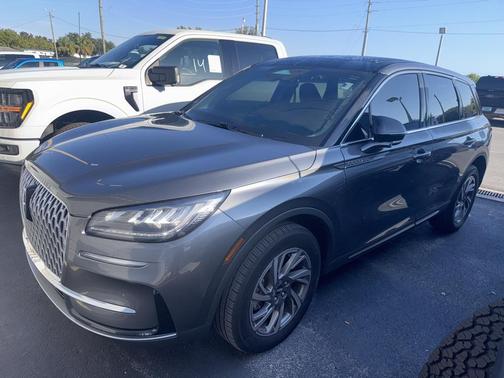 2023 Lincoln Corsair Standard