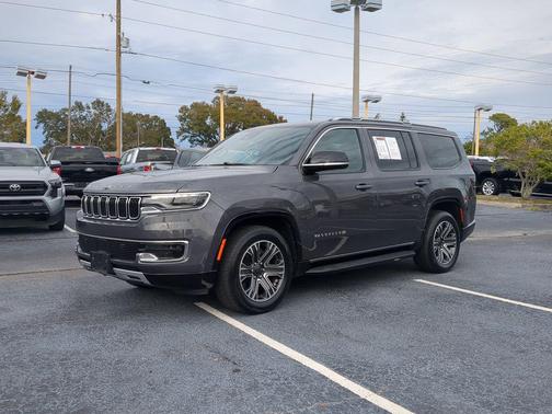 2024 Jeep Wagoneer Series II 4x2