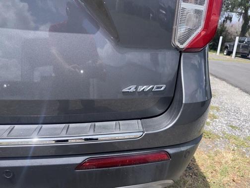 Carbonized Gray Metallic 2021 Ford Explorer Limited