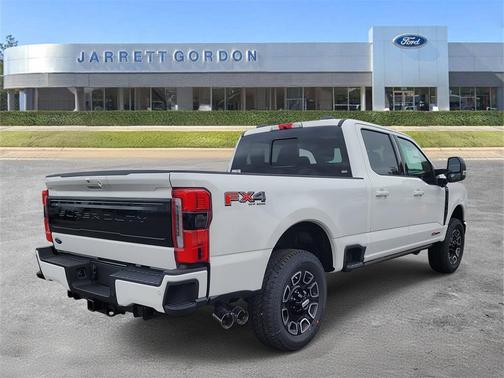 2026 Ford F-250 Platinum