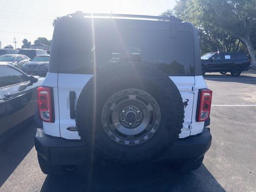 Oxford White 2024 Ford Bronco Big Bend