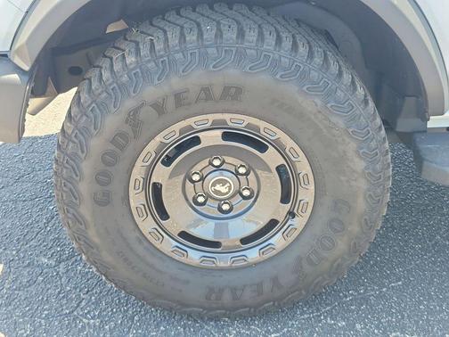 Oxford White 2024 Ford Bronco Big Bend