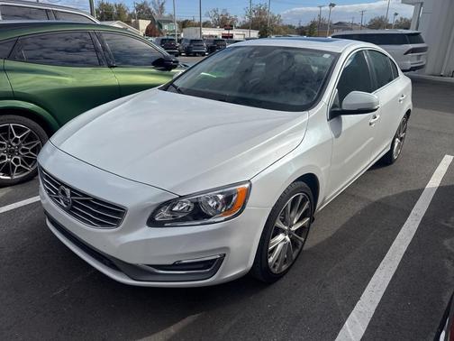 2017 Volvo S60 Inscription T5