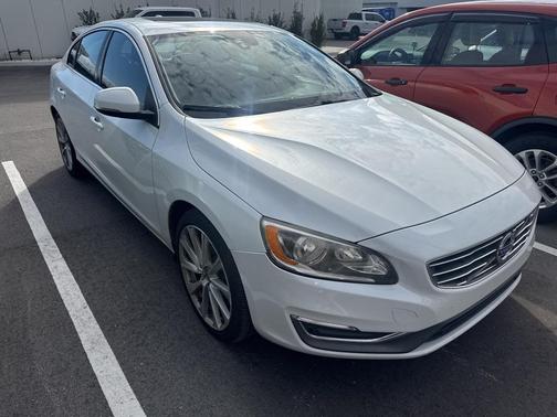 2017 Volvo S60 Inscription T5