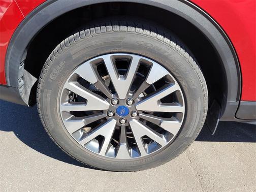 2020 Ford Escape Titanium