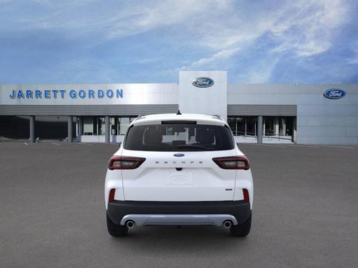 2026 Ford Escape PHEV SE