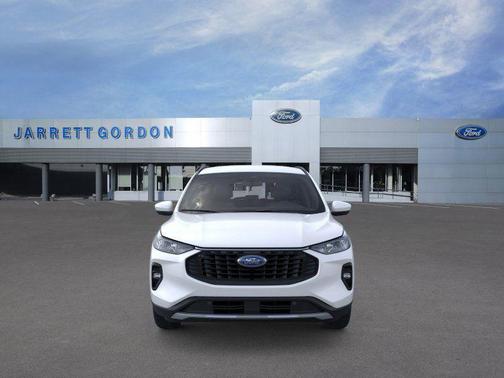 2026 Ford Escape PHEV SE