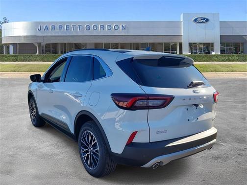 2026 Ford Escape PHEV SE