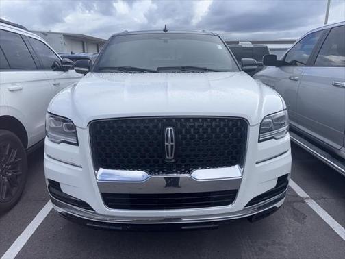 2024 Lincoln Navigator Black Label