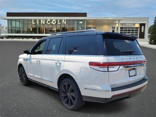 2024 Lincoln Navigator Black Label