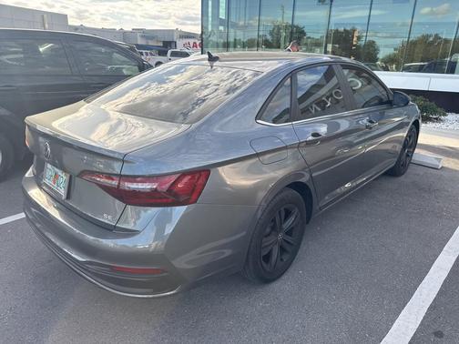 2022 Volkswagen Jetta 1.5T SE