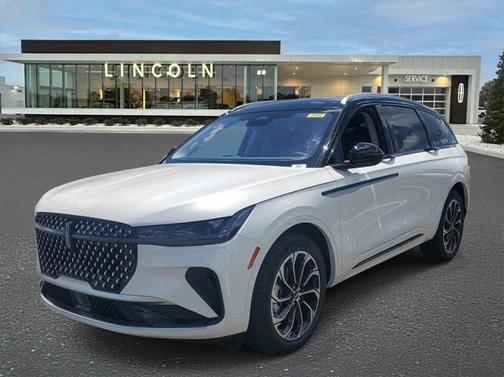 2025 Lincoln Nautilus Reserve