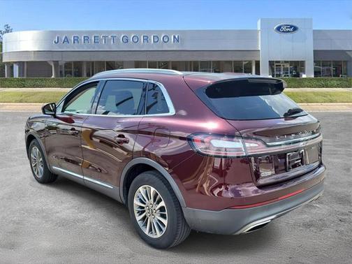 2020 Lincoln Nautilus Standard