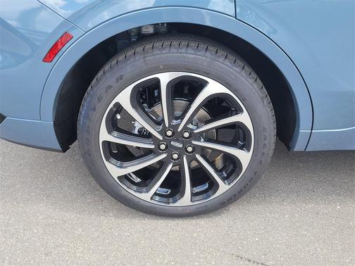2025 Lincoln Nautilus Black Label