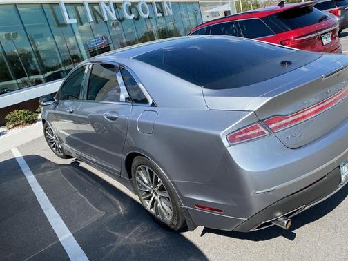 2020 Lincoln MKZ Standard