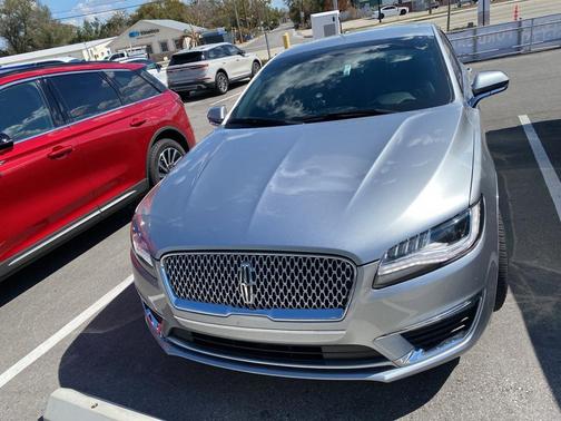 2020 Lincoln MKZ Standard