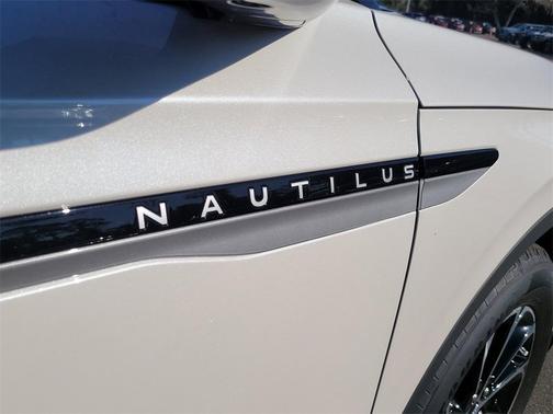 2026 Lincoln Nautilus Premiere