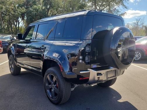 2020 Land Rover Defender 110 X