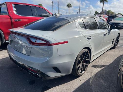 2019 Kia Stinger GT2