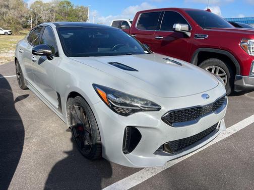 2019 Kia Stinger GT2