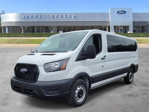 2025 Ford Transit-350 XL