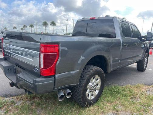 CARBONIZE GRAY 2022 Ford F-250 Platinum