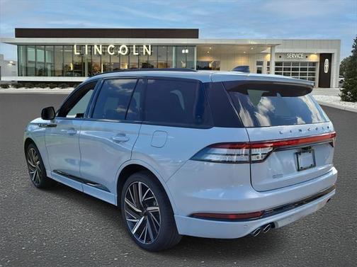2025 Lincoln Aviator Black Label AWD