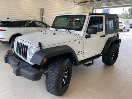 2017 Jeep Wrangler Sport