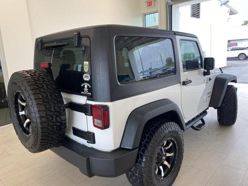 2017 Jeep Wrangler Sport