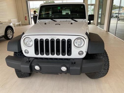 2017 Jeep Wrangler Sport