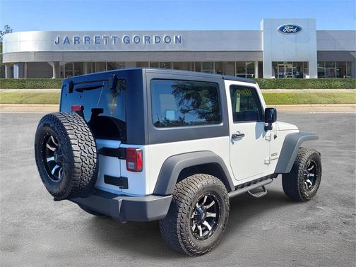 2017 Jeep Wrangler Sport