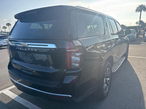 Black 2021 Chevrolet Suburban LS