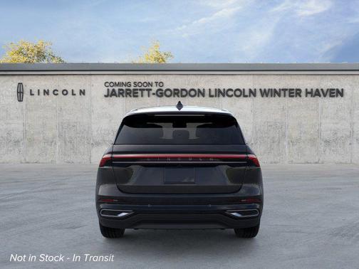 Infinite Black Metallic Clearcoat 2026 Lincoln Nautilus Premiere