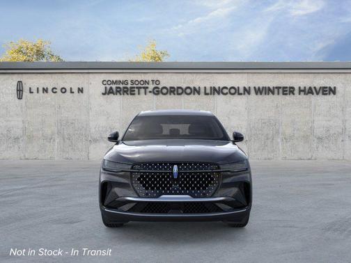 Infinite Black Metallic Clearcoat 2026 Lincoln Nautilus Premiere