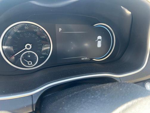 Gold Coast Silver 2021 Genesis GV80 2.5T