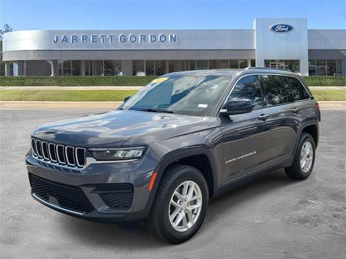 2024 Jeep Grand Cherokee Laredo