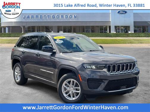 2024 Jeep Grand Cherokee Laredo