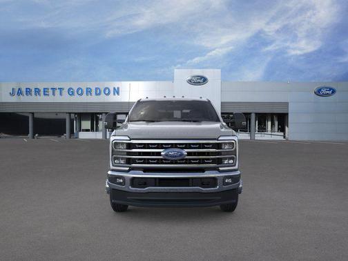 Avalanche 2026 Ford F-350 XLT