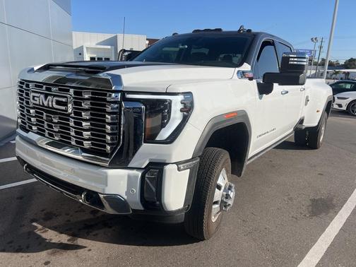 2024 GMC Sierra 3500 Denali