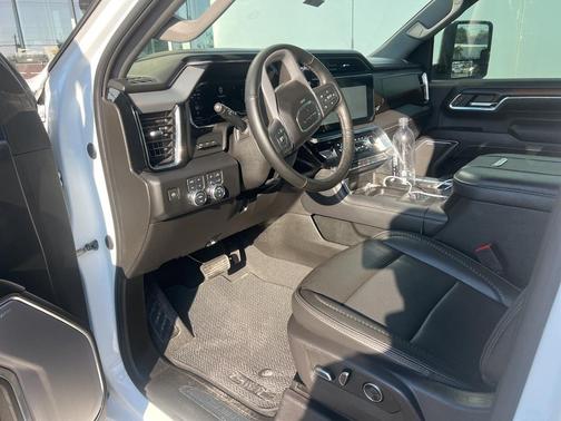 2024 GMC Sierra 3500 Denali