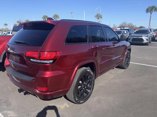 2020 Jeep Grand Cherokee Altitude
