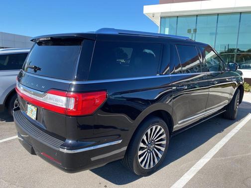 2021 Lincoln Navigator L Reserve