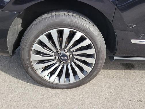 2021 Lincoln Navigator Reserve