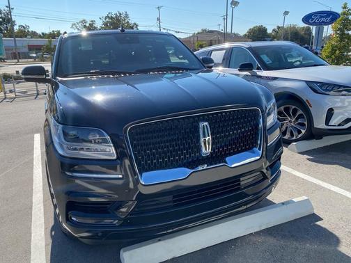 2021 Lincoln Navigator L Reserve