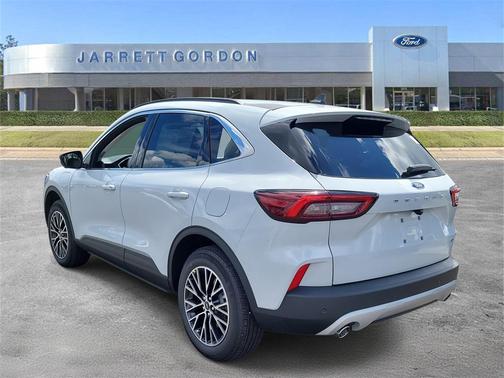 2025 Ford Escape PHEV SE