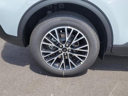 2025 Ford Escape PHEV SE