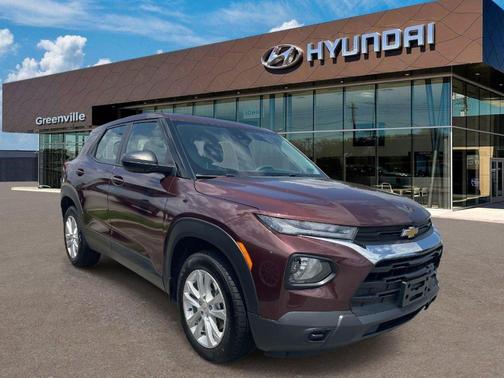 Mahogany Red Metallic 2022 Chevrolet Trailblazer LS