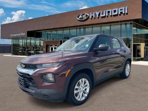 Mahogany Red Metallic 2022 Chevrolet Trailblazer LS