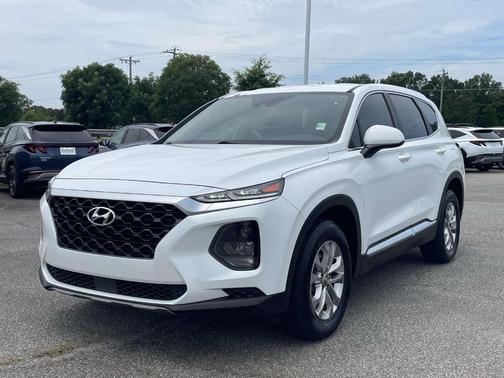Quartz White 2019 Hyundai SANTA FE 2.4 SE